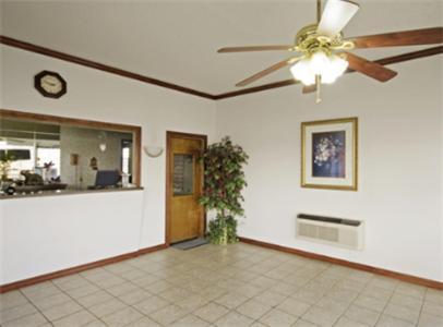 Executive Inn Muldrow Kültér fotó